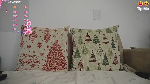 Roxybeautyy online show from 02-20-26, 09:22