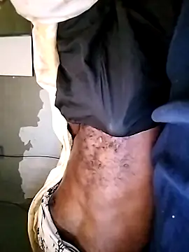 Snapshot of Bennteny67 chatting on 10-20-25, 09:54 Bennteny67 online show from 10-20-25, 09:54