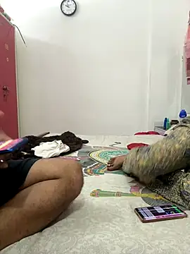 jully-jully online show from 09-10-25, 04:22