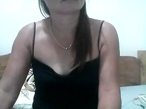 Snapshot of nathalie0045 chatting on 02-20-26, 10:12 nathalie0045 online show from 02-20-26, 10:12