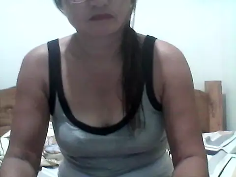 nathalie0045 online show from 05-24-26, 09:42