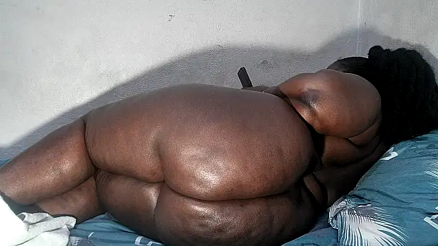 ASSQUEEN37Xx online show from 11-23-25, 08:57