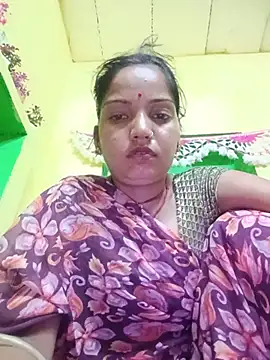 Snapshot of Seema_guptaji chatting on 06-30-26, 10:37 Seema guptaji online show from 06-30-26, 10:37