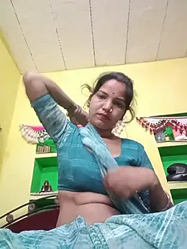 Snapshot of Seema_guptaji chatting on 06-12-26, 07:55 Seema guptaji online show from 06-12-26, 07:55
