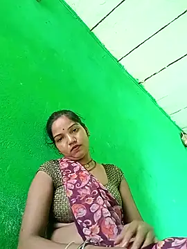 Snapshot of Seema_guptaji chatting on 07-06-26, 08:32 Seema guptaji online show from 07-06-26, 08:32
