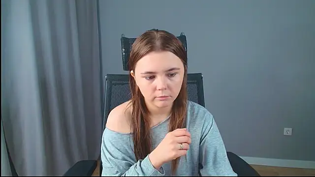 LeksaLove online show from 04-02-26, 10:27