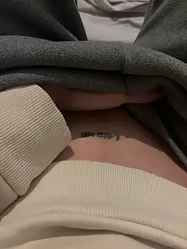 deeidnic online show from 11-07-25, 02:38