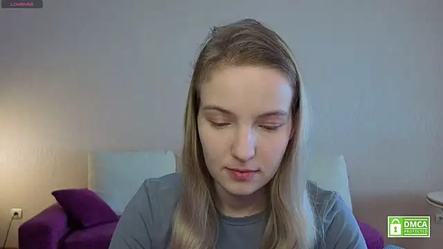 HongTomczak online show from 05-14-26, 07:38