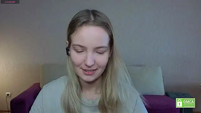 HongTomczak online show from 05-25-26, 07:40