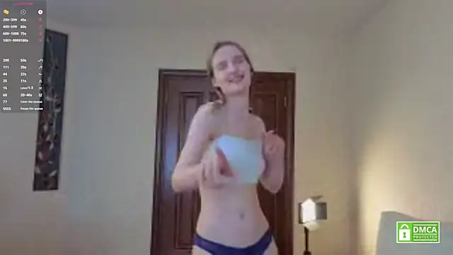 Snapshot of HongTomczak chatting on 07-14-26, 10:32 HongTomczak online show from 07-14-26, 10:32