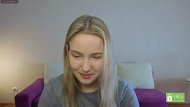 Snapshot of HongTomczak chatting on 06-20-26, 07:46 HongTomczak online show from 06-20-26, 07:46