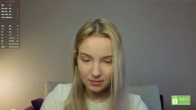 Snapshot of HongTomczak chatting on 07-16-26, 07:38 HongTomczak online show from 07-16-26, 07:38