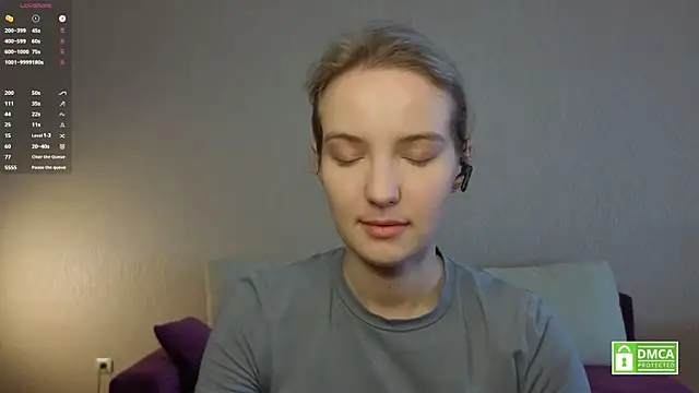 Snapshot of HongTomczak chatting on 07-09-26, 09:21 HongTomczak online show from 07-09-26, 09:21