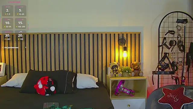 emma morales  online show from 03-25-26, 01:21