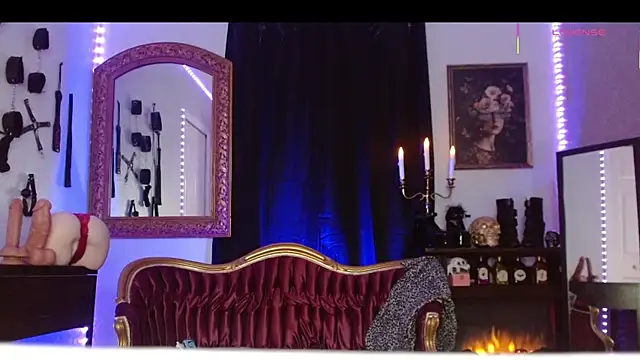 miss strapon online show from 11-30-25, 10:43