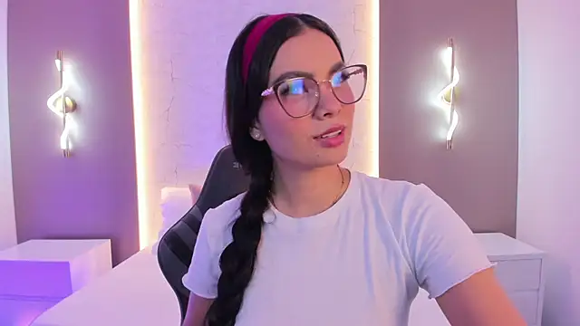 emily tolson online show from 02-17-26, 07:22