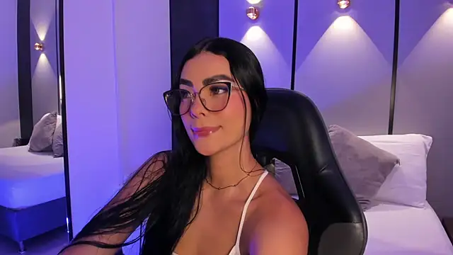 emily tolson online show from 06-10-26, 07:48