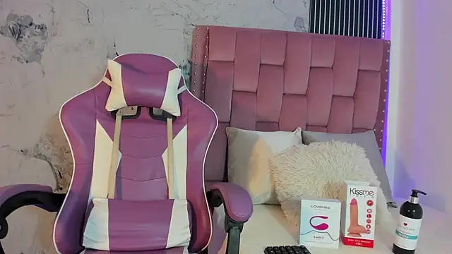 Mia Duarte1 online show from 09-23-25, 07:32