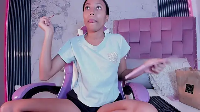 Mia Duarte1 online show from 09-27-25, 07:20