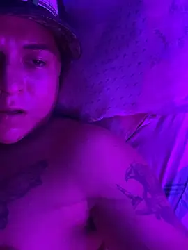 Jrivera22 online show from 11-12-25, 07:23