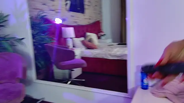 LeyaGoddess online show from 09-24-25, 07:42