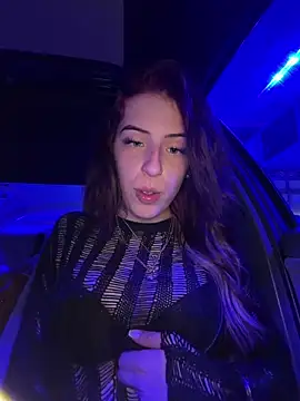 lisapeperoni online show from 05-24-26, 02:22