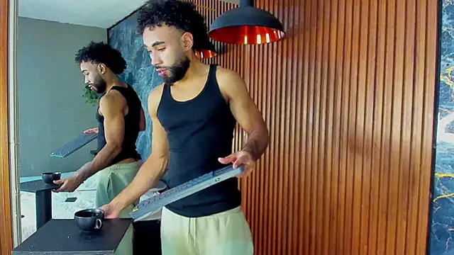 luca flame online show from 09-18-25, 03:31