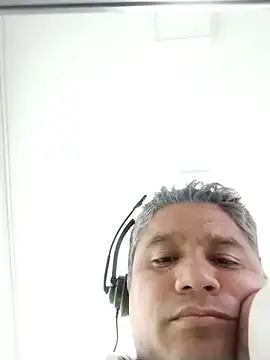 danigarci2307 online show from 04-13-26, 10:58