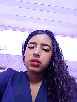 Zoe-Johnson  online show from 03-22-26, 09:27