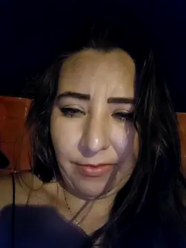 isabella lovem online show from 05-18-26, 07:02