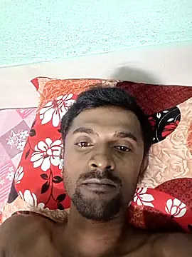 Snapshot of ShinuRoy chatting on 05-14-26, 04:37 ShinuRoy online show from 05-14-26, 04:37