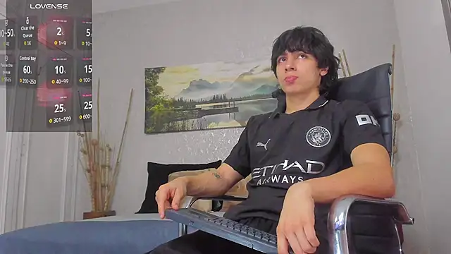 Tyler durten online show from 06-16-26, 04:12