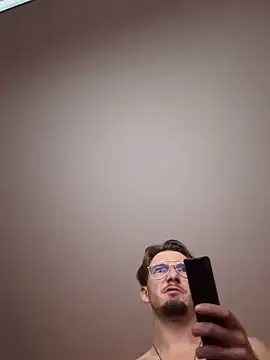 AndrewAndrew997 online show from 11-02-25, 07:35