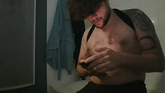 Titilouonlyf69 online show from 02-25-26, 10:48