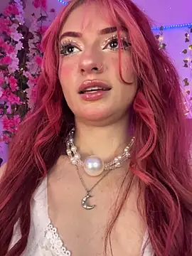 LucyGray online show from 04-08-26, 09:38