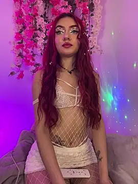 LucyGray online show from 11-14-25, 05:22