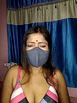 Snapshot of Love143A chatting on 07-06-26, 04:30 Love143A online show from 07-06-26, 04:30