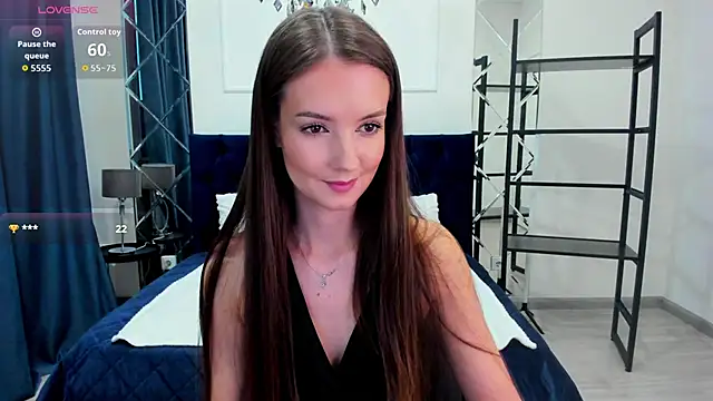 Snapshot of LoraSunnyy chatting on 02-27-26, 07:30 LoraSunnyy online show from 02-27-26, 07:30