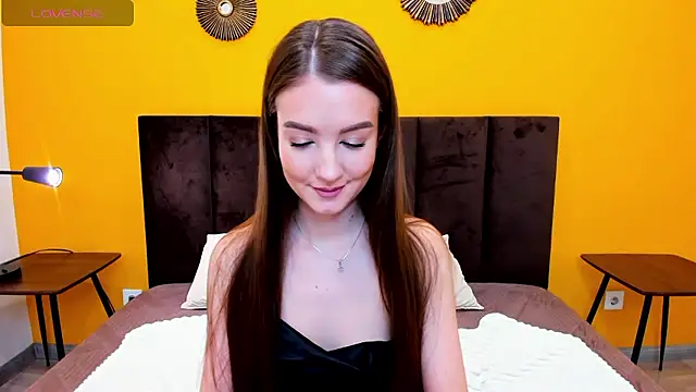 LoraSunnyy online show from 01-13-26, 07:34