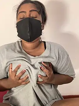 Choco Chuby online show from 10-22-25, 02:38