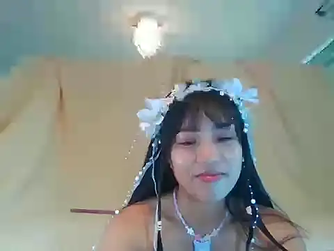 Snapshot of AnnewithanE chatting on 09-27-25, 03:34 AnnewithanE online show from 09-27-25, 03:34