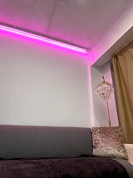 Angel  Vibe online show from 09-21-25, 07:30