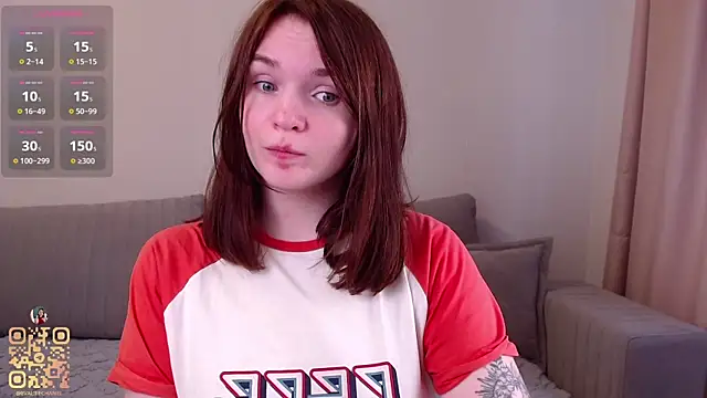 Snapshot of EvaJackson111 chatting on 10-07-25, 02:07 EvaJackson111 online show from 10-07-25, 02:07