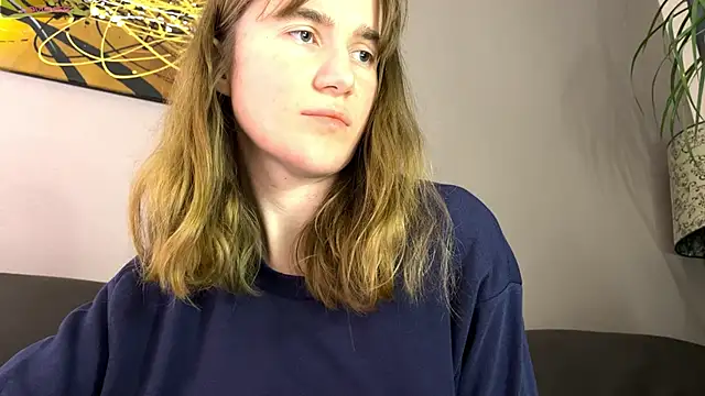 velina   online show from 10-14-25, 08:31