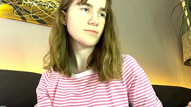 velina   online show from 09-19-25, 08:13