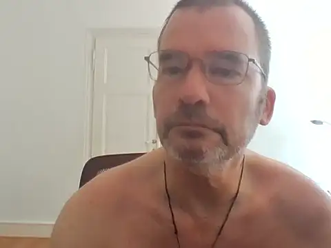 stallionrider88 online show from 06-10-26, 10:38