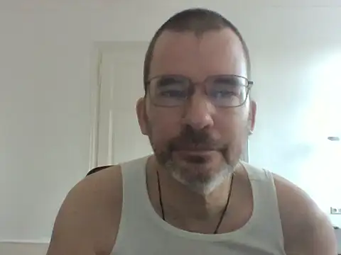 Snapshot of stallionrider88 chatting on 02-15-26, 01:21 stallionrider88 online show from 02-15-26, 01:21