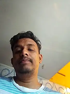 Snapshot of Nihaal17 chatting on 11-30-25, 05:30 Nihaal17 online show from 11-30-25, 05:30