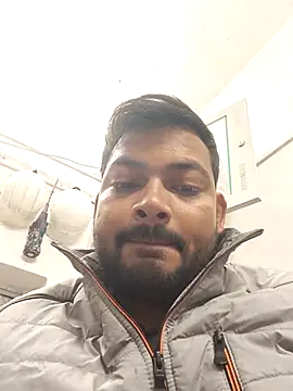 Snapshot of xyz-indian chatting on 11-13-25, 10:24 xyz-indian online show from 11-13-25, 10:24