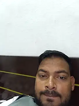 Snapshot of xyz-indian chatting on 10-15-25, 07:27 xyz-indian online show from 10-15-25, 07:27